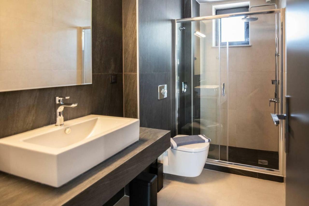 Mos Luxury City Suites - The Loft Chania  Екстер'єр фото